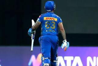 Suryakumar Yadav को आखिर हुआ क्या! पिछली 7 पारियों में 4 बार गोल्डन 0 पर आउट, कब छटेगा यह ग्रहण