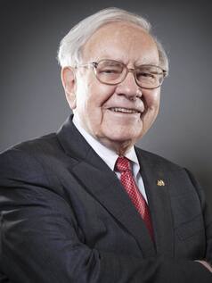 10 Wise Quotes From Warren Buffett on Investment