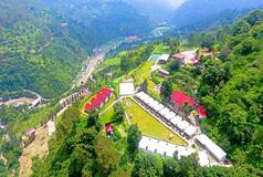 130 साल पहले एक राजा ने खोजा था यह हिल स्टेशन, समुद्र तल से 2250 मीटर की ऊंचाई पर है बसा