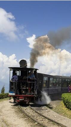 6 Picturesque Toy Train Rides In India