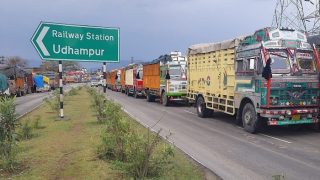 Jammu-Srinagar National Highway Closed, Over 300 Vehicles Stranded Due To Landslides In Ramban