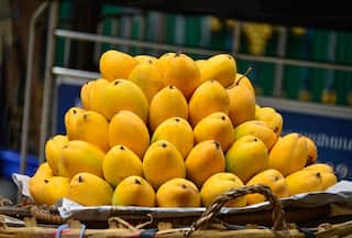 Mangoes On EMI: Meet Gaurav Sanas, The Pune Trader Who Wants To Make Alphonso Affordable For 'Aam' Aadmi