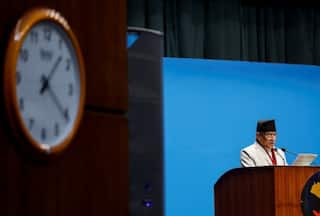 पीएम मोदी के निमंत्रण पर आज भारत आ रहे नेपाली PM दहल, दोनों देशों के बीच होंगे अहम समझौते
