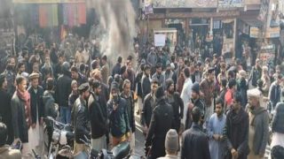 कंगाल हो गया पाकिस्तान! POK में कर्मचारियों को भत्ता तक नहीं दे पाया