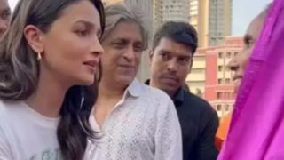 Video: पैपराजी की मां को देखकर आलिया भट्ट ने जोड़े हाथ, बोलीं 'आपका बेटा परेशान करता है'