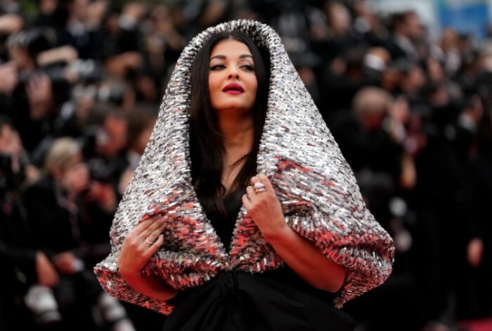 Aishwarya Rai Bachchan returns from Cannes 2019 with Aaradhya Bachchan in  an all-black look