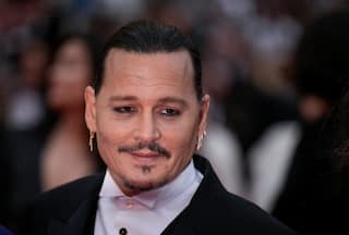 Cannes 2023 Johnny Depp Gets Emotional After Receiving 7-Minute Standing Ovation For a Comeback Film