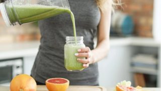 Weight Loss: Expert Recommends 1 Detox Drink Recipe to Lose Belly Fat at Home