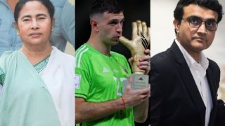 FIFA World Cup 2022 Winner Emiliano Martinez Sends Heart-Warming Messages, Signed Gloves To Chief Minister Mamata Banerjee and Sourav Ganguly Ahead Of Kolkata Visit