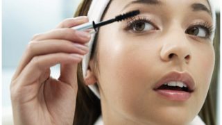 Makeup Hacks: 4 Game-Changing Tricks to Apply Makeup Quickly