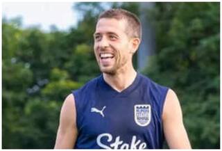 Midfielder Alberto Noguera Extends Contract With Mumbai City FC For Another Year