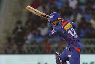 Why Did Quinton de Kock Not Feature vs MI? Krunal Pandya REVEALS