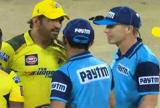 'कुछ लोग खुद को कानून से ऊपर मानते हैं'; खेल रोकने को लेकर MS Dhoni पर भड़के ICC के पूर्व अंपायर