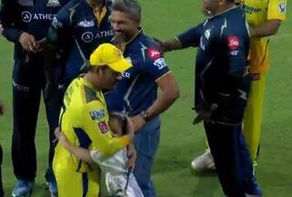 FRAMED! Dhoni-Ziva's Beautiful Hug After CSK Enter Final BREAKS Internet