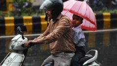 आपके यहां पड़ रही होगी गर्मी, यहां तो मूसलाधार बारिश और बर्फबारी भी हो रही है