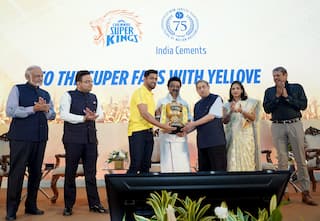 पूरी जिंदगी क्रिकेट नहीं खेल सकते हैं MS Dhoni; CSK कप्तान के भविष्य पर पूर्व दिग्गज का बड़ा बयान