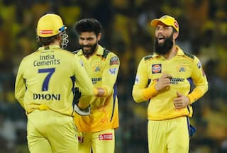 जडेजा के साथ अनबन के बीच धोनी ने ऑलराउंडर की तारीफ में पढ़े कसीदे, जानिए क्या कहा 