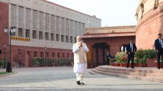 PM मोदी ने नए संसद भवन का उद्घाटन किया, संगोल के आगे दंडवत हुए, बोले- 'यह राष्ट्र को समृद्धि और सामर्थ्य प्रदान करेगा'