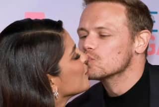 प्रियंका चोपड़ा ने को-स्टार सैम ह्युगन को किया किस, केमिस्ट्री देख दंग रह जाएंगे निक- Video