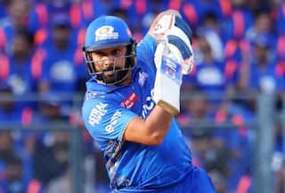 MI vs SRH- फिफ्टी जड़कर रोहित शर्मा ने अपने नाम किए दो बड़े रिकॉर्ड, विराट कोहली सबसे आगे
