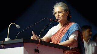 Karnataka Election 2023: EC Issues Notice to Congress Chief Over Sonia Gandhi's 'Karnataka's Sovereignty' Remarks