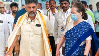 मुख्यमंत्री पद पर अड़े डीके शिवकुमार आखिर कैसे डिप्टी पर माने? सोनिया गांधी की क्या रही भूमिका; जानें Inside Story