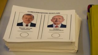 Polls Close in Turkey As Voters Choose Between Erdogan and Kilicdaroglu in Presidential Runoff