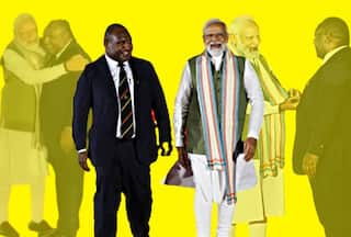 Reverential Gesture! Papua New Guinea PM Seeks Blessings, Touches PM Modi's Feet