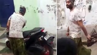 Arijit Singh Goes Grocery Shopping in Scooter, Netizens Advise Him to Wear Helmet - Watch
