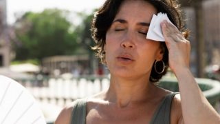 Heatstroke: Major Signs to Food to Eat, Mini Guide For Preventing Sunstroke Episode