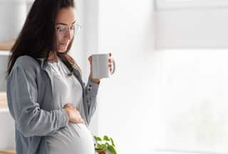 Pregnancy Tips: 7 Essential Lifestyle Changes To Deal With Acid Reflux During Pregnancy