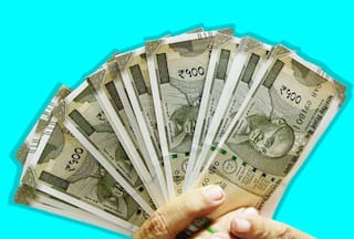 7th Pay Commission: Nirmala Sitharaman Urged To Form 8th CPC As DA Rates May Go Over 50% Next Year