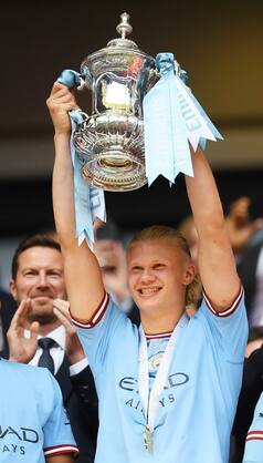 Man City vs Man United, FA Cup FINAL- Taking Points