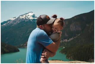 5 Unique Ways to Pamper Your Dad This Father   s Day