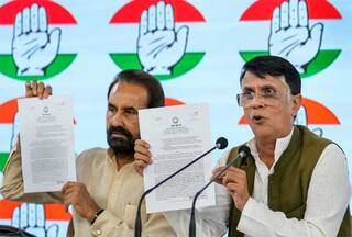 Odisha Train Accident: कांग्रेस ने रेल मंत्री अश्विनी वैष्णव का इस्तीफा मांगा, कहा- इससे कम कुछ नहीं