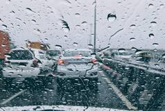 Delhi Flood: Traffic Advisory Issued As Raging Yamuna Spills Onto Streets; Check Routes To Avoid, Rules on For Commercial Vehicles