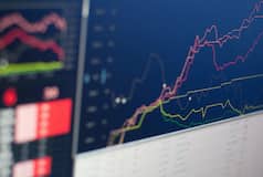 CLOSING BELL: Sensex Rises 440 Points, Ends Above 63K; Nifty Reclaims 18.8K