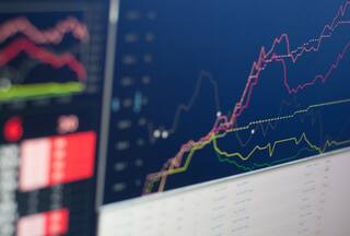 CLOSING BELL: Sensex Rises 440 Points, Ends Above 63K; Nifty Reclaims 18.8K