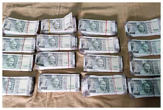 Investors Duped of Rs 4.65 Crore in Dombivli ; Married couple among others arrested