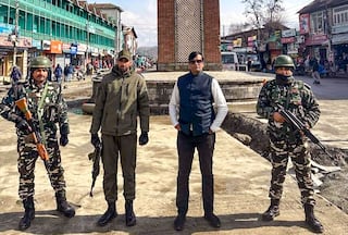 Gujarat: Vadodara Resident Arrested For Posing As PMO Official