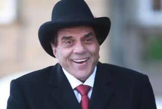Dharmendra Thanks Fans For Their Wishes On Karan Deol’s Wedding In Unique Way