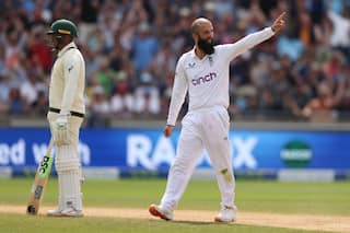 WATCH: दो साल टेस्ट टीम में लौटे मोइन अली ने ग्रीन को आउट करने के लिए दोहराई Ball of the century