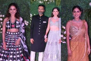 Pyaar Ka Punchnama Reunion With Nushrratt - Ishita at Sonnalli-Ashesh's Wedding Reception