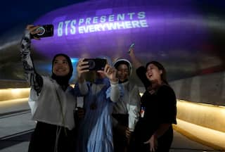 Seoul Turns Purple to Mark 10th Anniversary of BTS, Plans to Boost Tourism