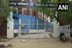 Student, 19, Stabbed To Death Outside Delhi University's South Campus