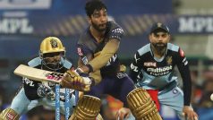 VIDEO: IPL खत्म तो नए स्वैग में वेंकटेश अय्यर, सिर्फ धोती पहन खेल रहे क्रिकेट