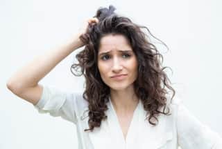 Frizzy Hair? 5 Tips to Manage Fizzy Hair in Monsoon Season