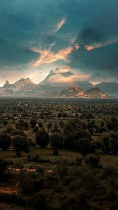 10 Beautiful Mountain Ranges To Visit in Your Lifetime