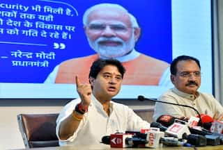 हवाई किराये में उछाल के बीच सरकार ने एयरलाइन कंपनियों से कहा, टिकटों की वाजिब कीमत तय करने की व्यवस्था बनाएं