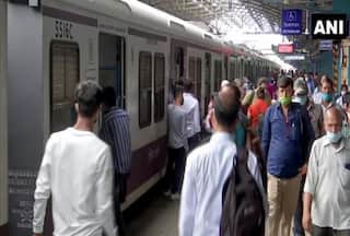 Mumbai Local Train में महिला से छेड़छाड़, FIR दर्ज, पुलिस ने आरोपी की गिरफ्तारी के लिए कई टीमें बनाई